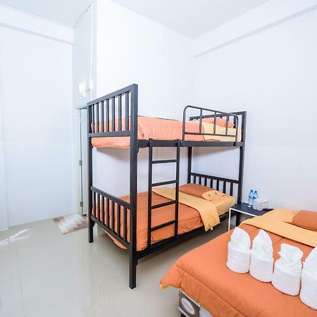 Hotel Nadpob Mansion Surat Thani Esterno foto