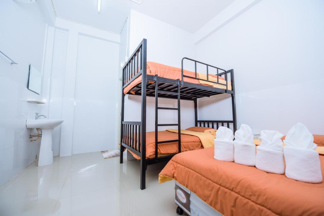 Hotel Nadpob Mansion Surat Thani Esterno foto