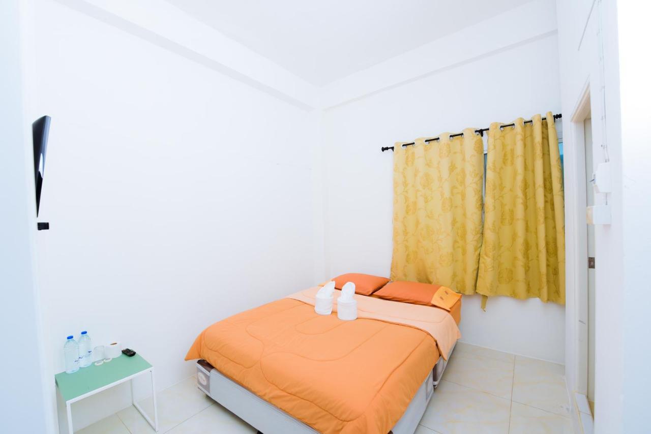 Hotel Nadpob Mansion Surat Thani Esterno foto