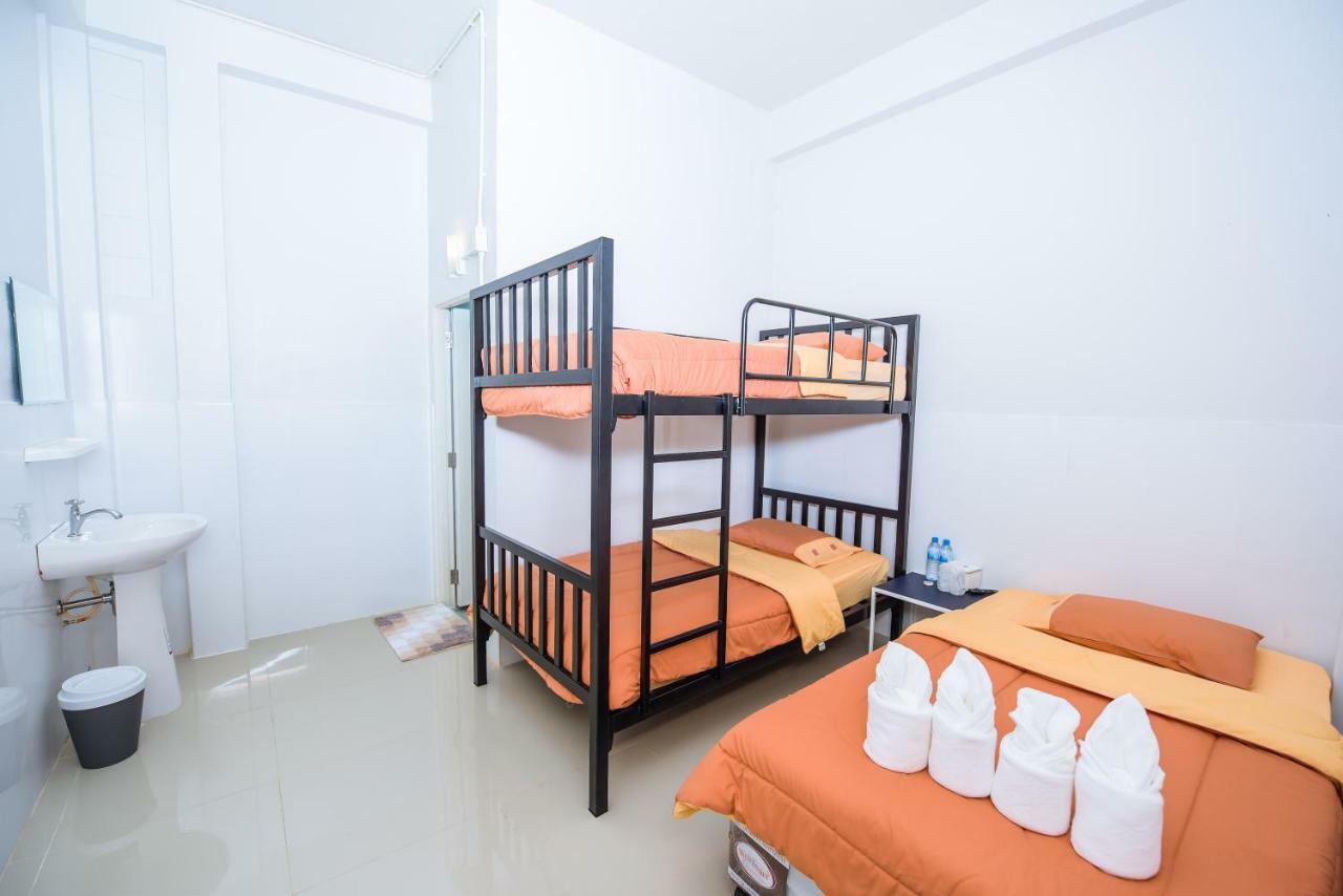 Hotel Nadpob Mansion Surat Thani Esterno foto